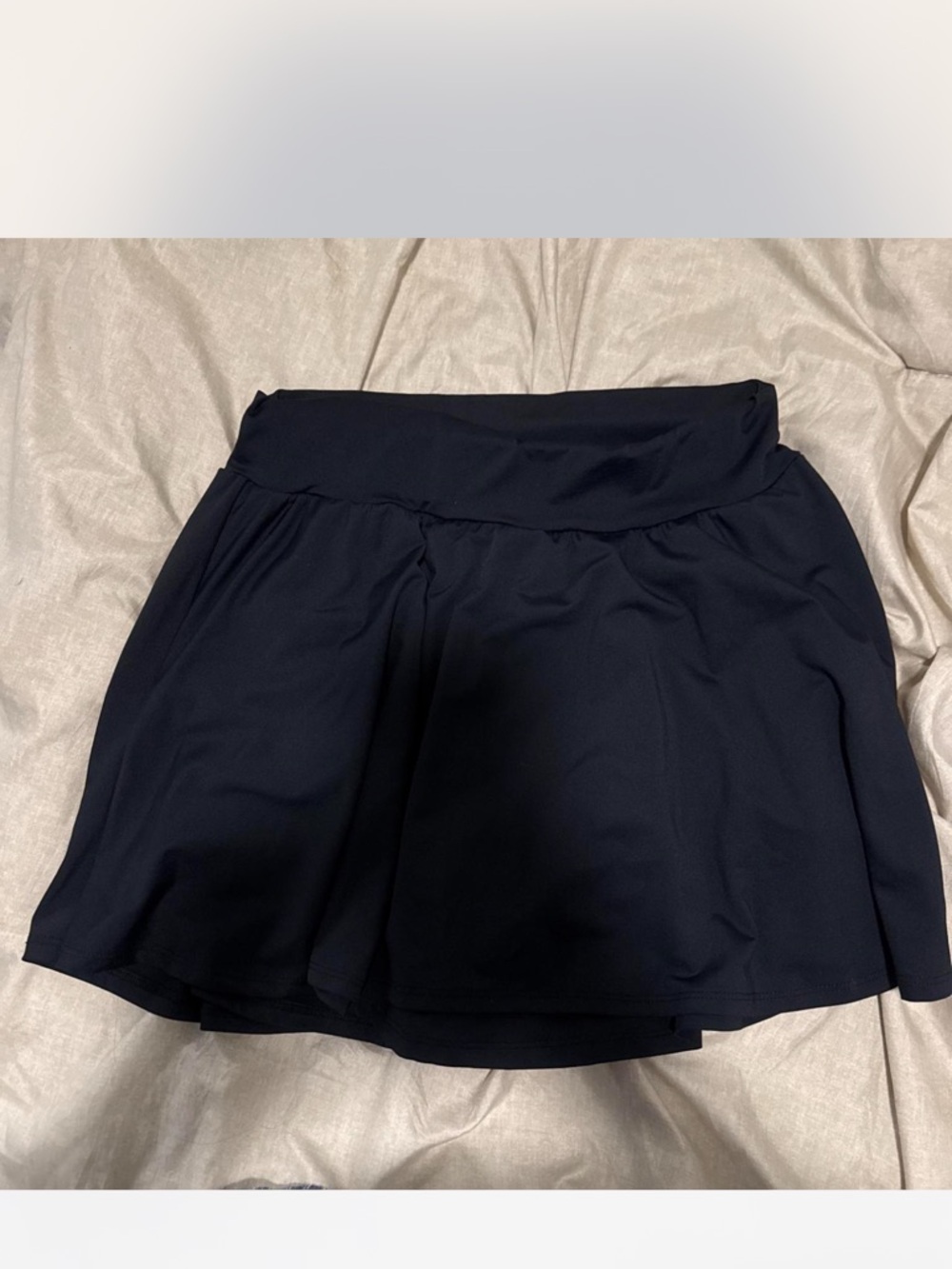 lug Black Athletic Skirt with Elastic Waistband